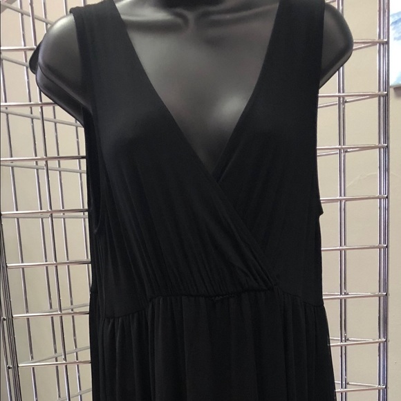 BRAND NEW boutique dress - Picture 2 of 3